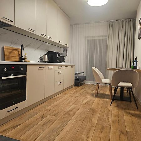 City Sense New Apartments - Main Station And City Center วรอตซวาฟ ภายนอก รูปภาพ