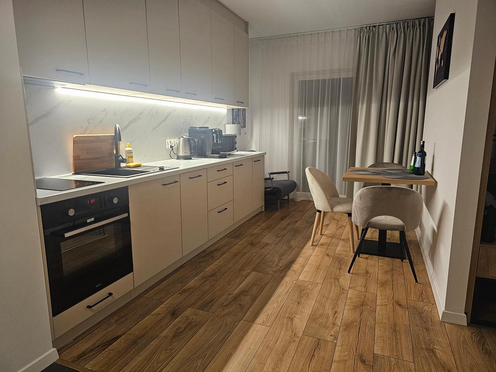 City Sense New Apartments - Main Station And City Center วรอตซวาฟ ภายนอก รูปภาพ