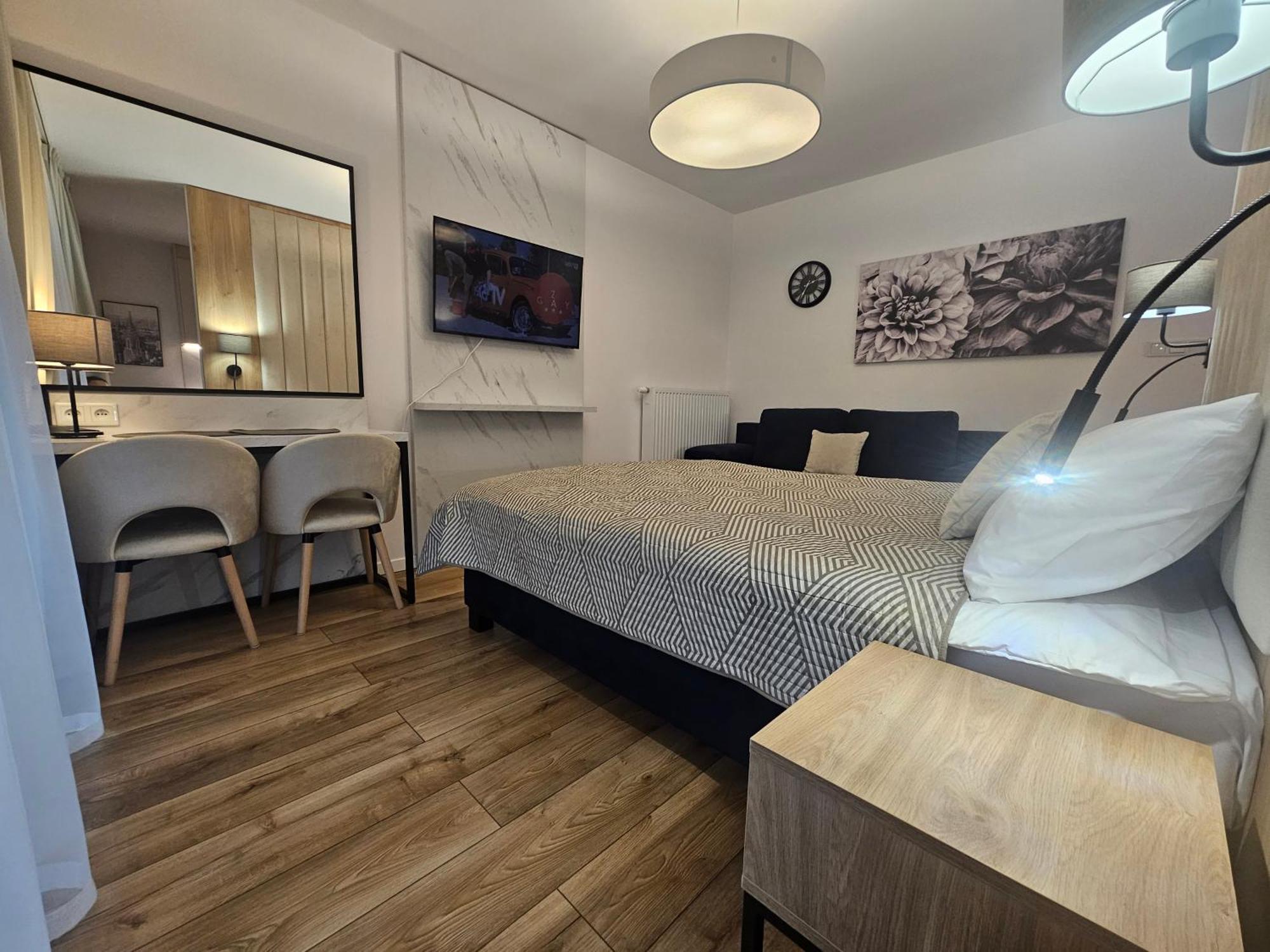City Sense New Apartments - Main Station And City Center วรอตซวาฟ ภายนอก รูปภาพ