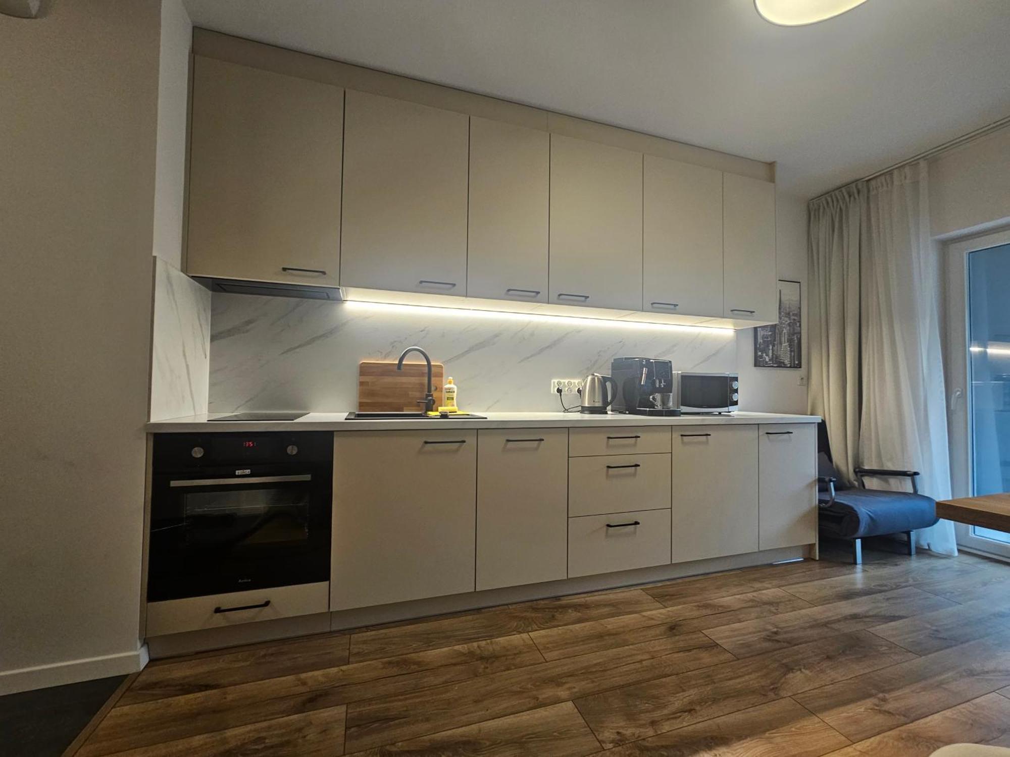 City Sense New Apartments - Main Station And City Center วรอตซวาฟ ภายนอก รูปภาพ