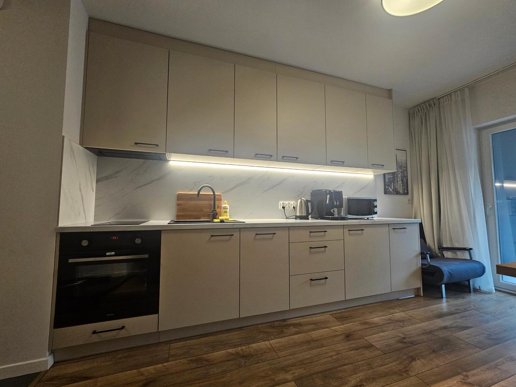 City Sense New Apartments - Main Station And City Center วรอตซวาฟ ภายนอก รูปภาพ