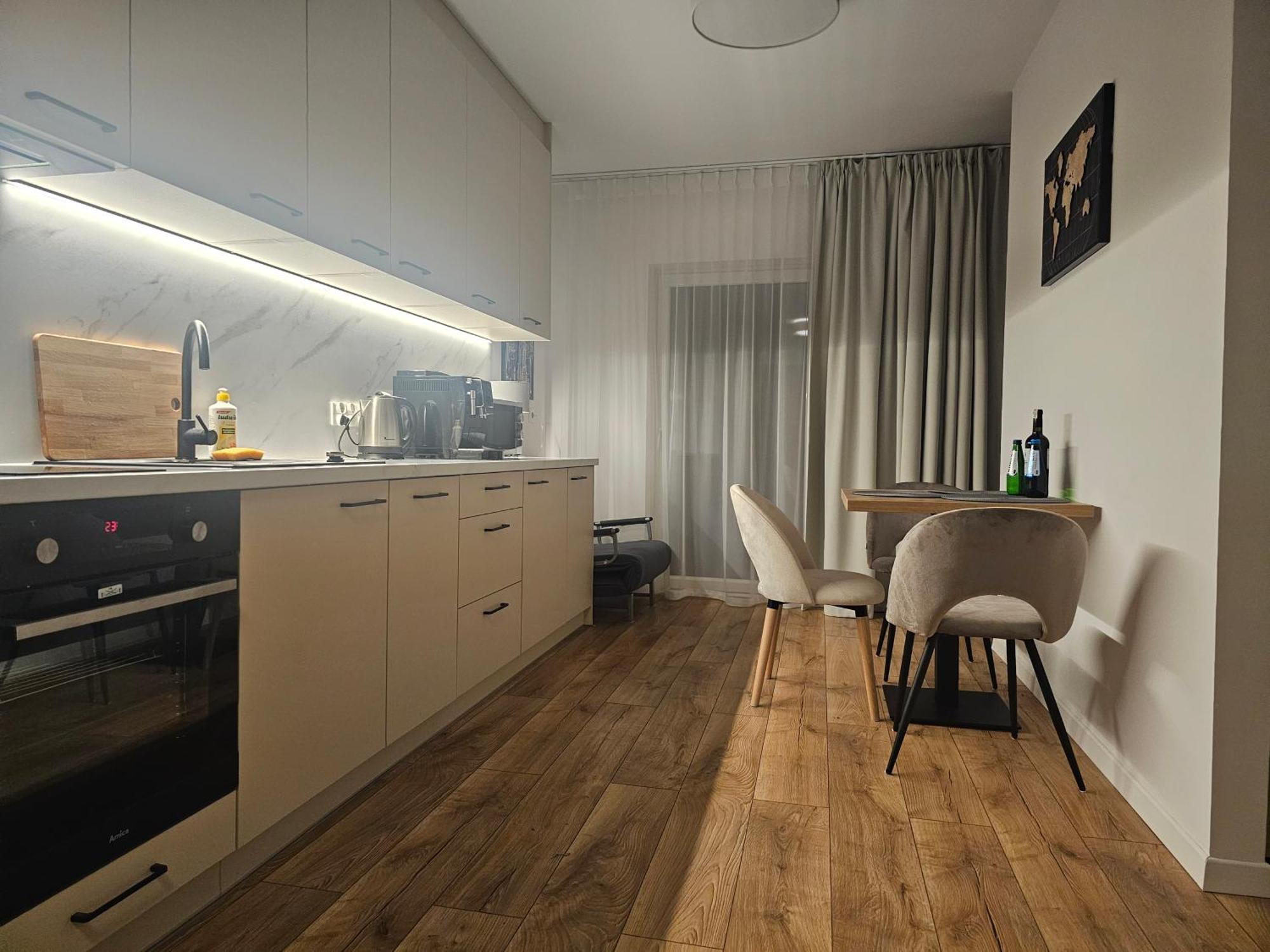 City Sense New Apartments - Main Station And City Center วรอตซวาฟ ภายนอก รูปภาพ